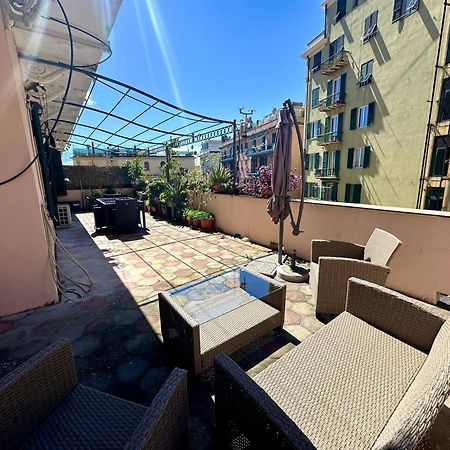 Apartmán Sole, Terrazza, Centro Citta E Wi-Fi Veloce! Janov Exteriér fotografie