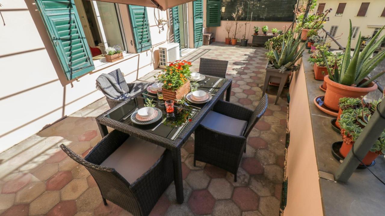 Apartmán Sole, Terrazza, Centro Citta E Wi-Fi Veloce! Janov Exteriér fotografie