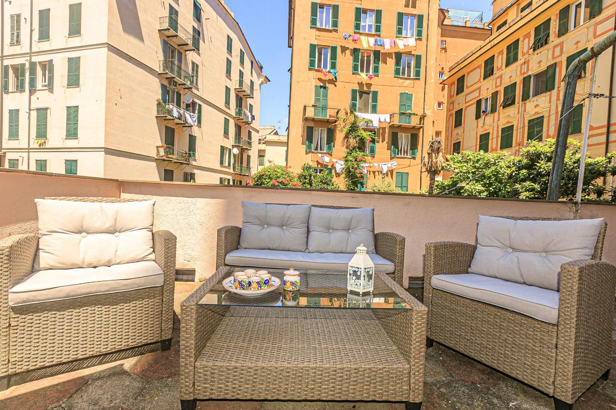 Apartmán Sole, Terrazza, Centro Citta E Wi-Fi Veloce! Janov Exteriér fotografie
